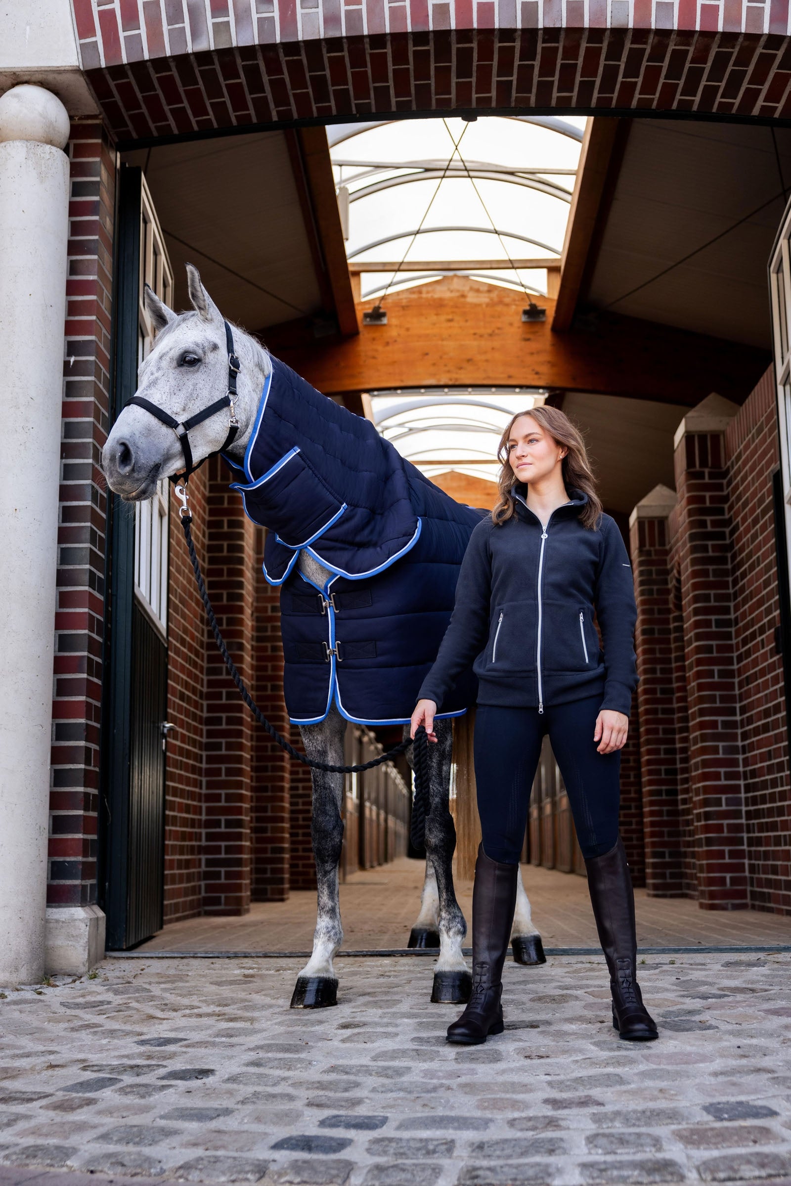 Horze Glasgow Stable Rug / Under Rug Full Neck, 150g Horse Rugs