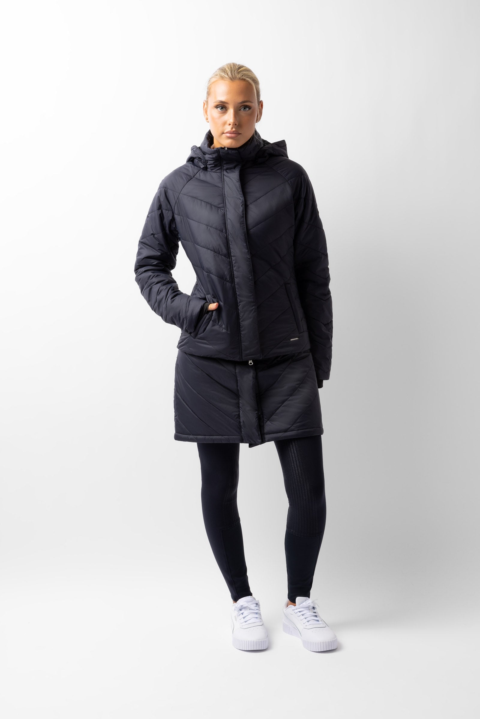 Horze Aurora Padded Parka Riding Riding Jacket with Removable Skirt Women’s Riding Clothing
