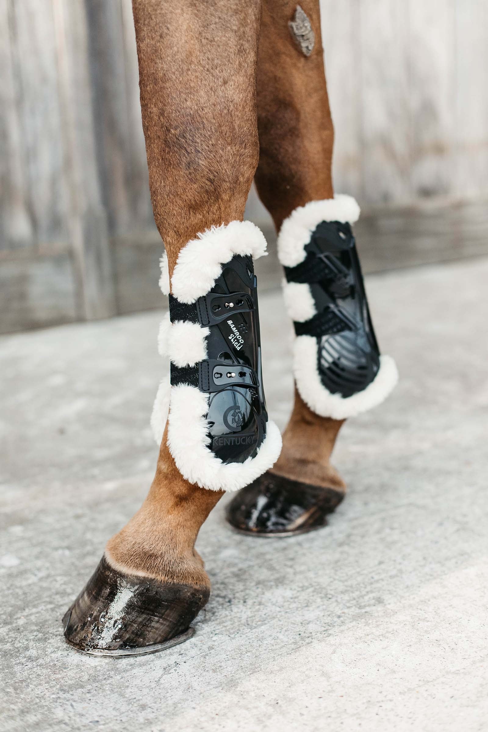 Kentucky Horsewear Vegan Sheepskin Bamboo Elastic Tendon Boots Leg Protection & Hoof Protection for Horses