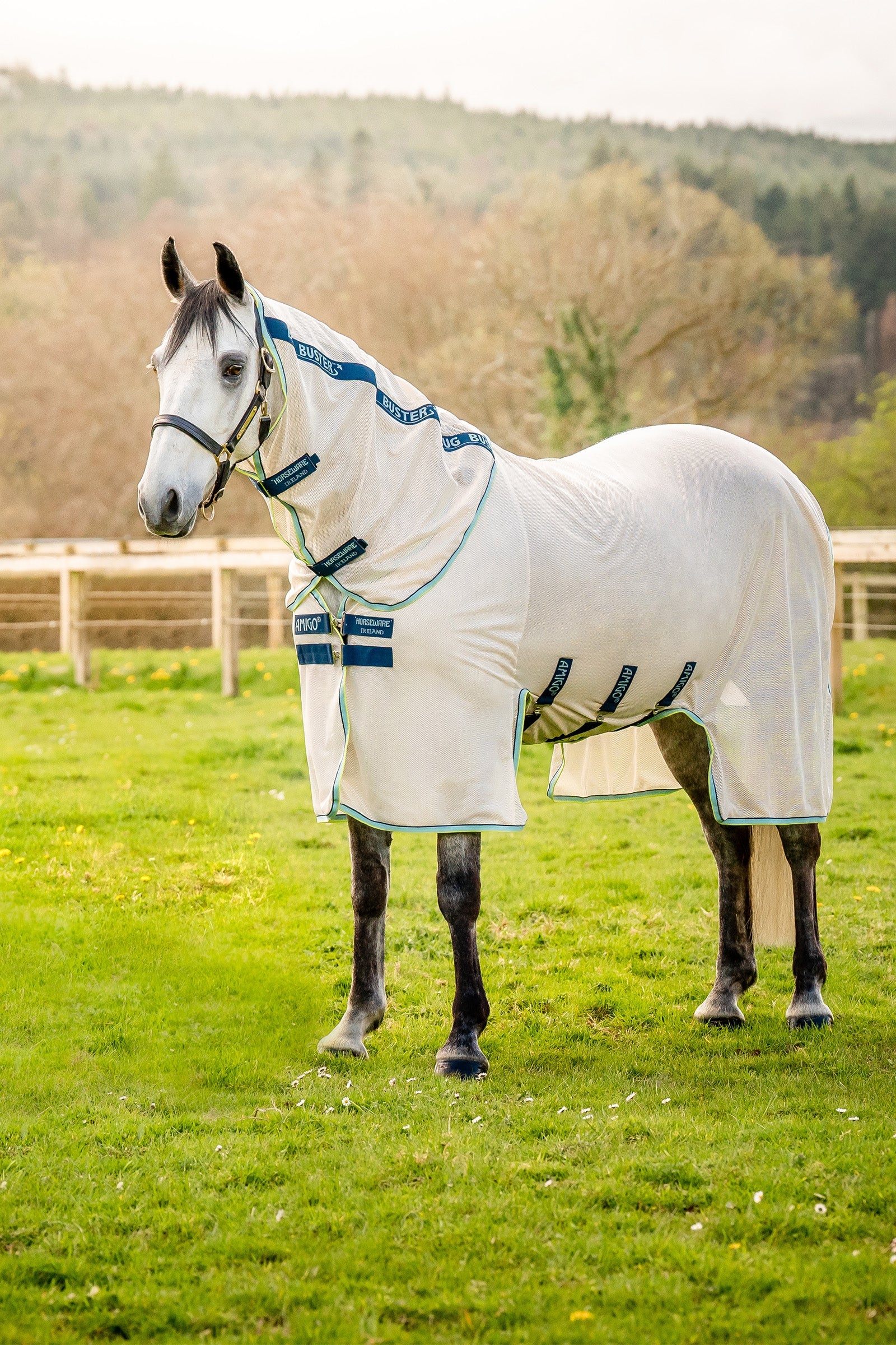 Horseware Amigo Bug Buster fluedekken med avtakbar halsdel Dekken