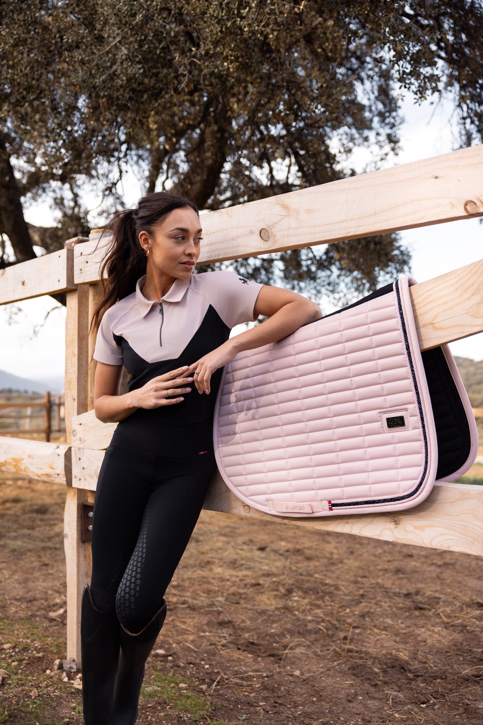 B Vertigo Daylight All Purpose Saddle Pad Saddle Pads