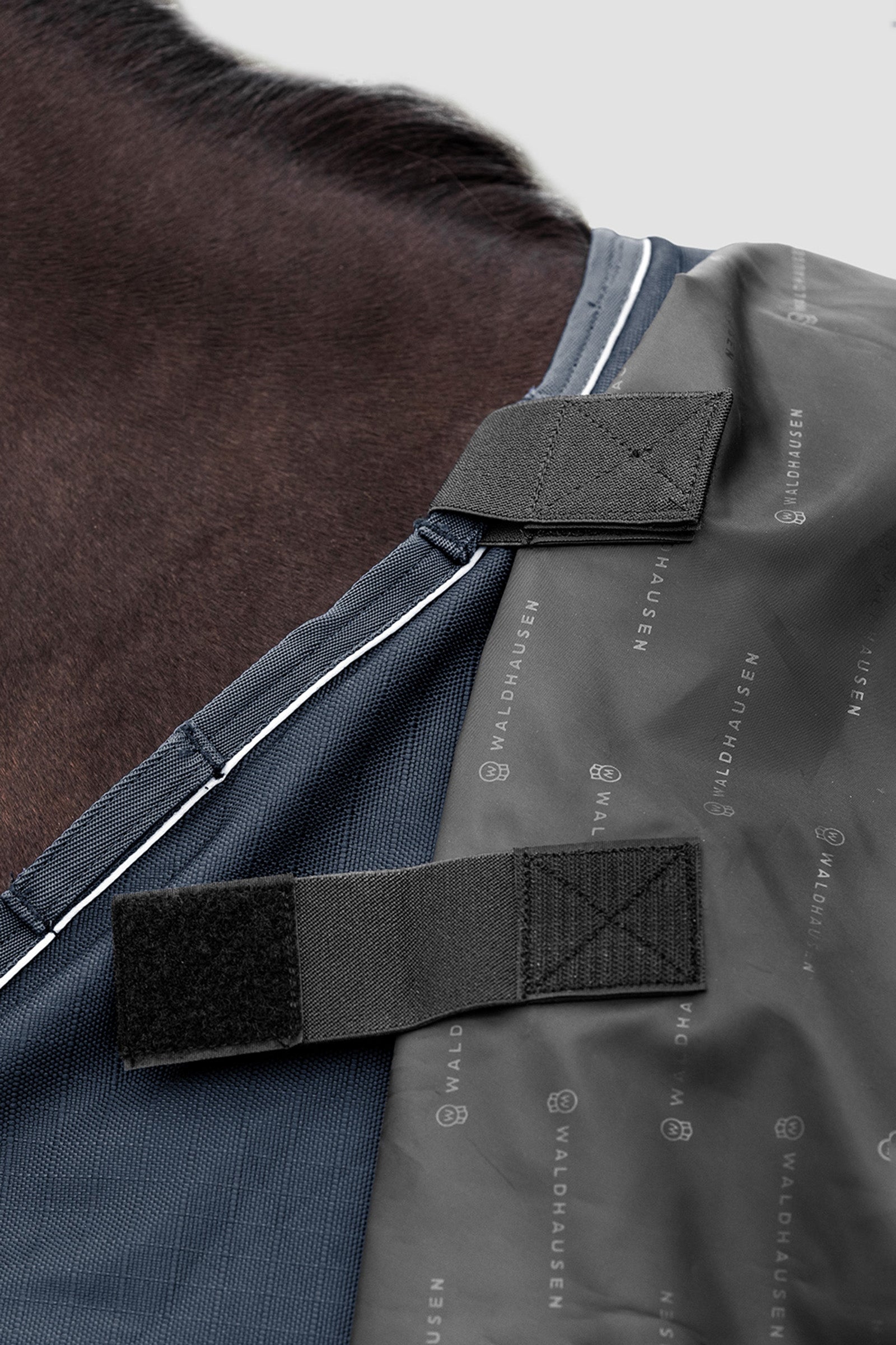 Waldhausen Outdoor Rug Scandic Multi-Layer 150g/50g Horse Rugs