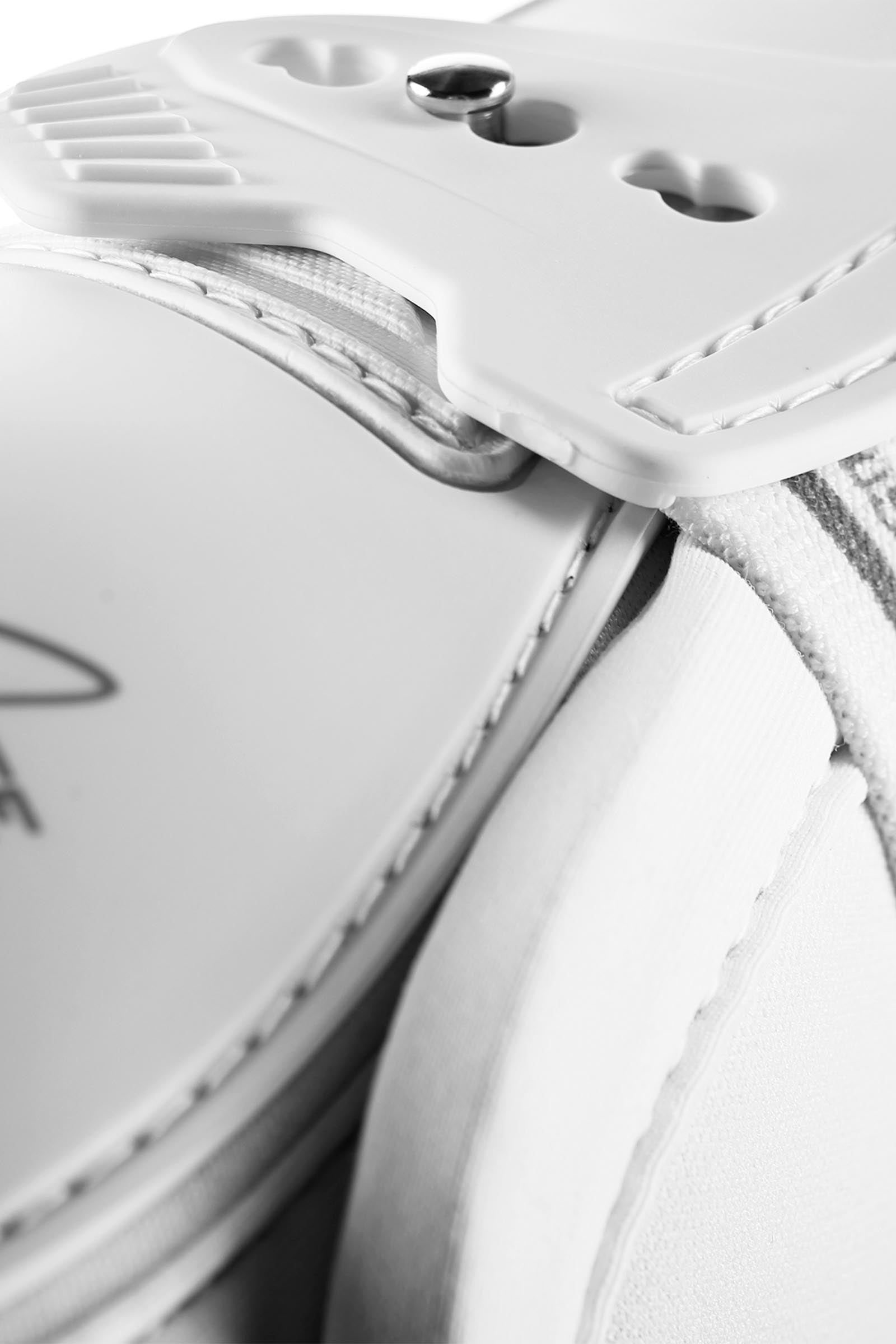 Veredus Absolute Elastic Boots, Rear Leg Protection & Hoof Protection for Horses