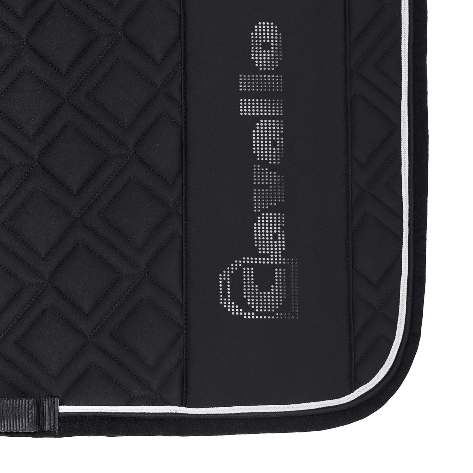 Pack shot 2