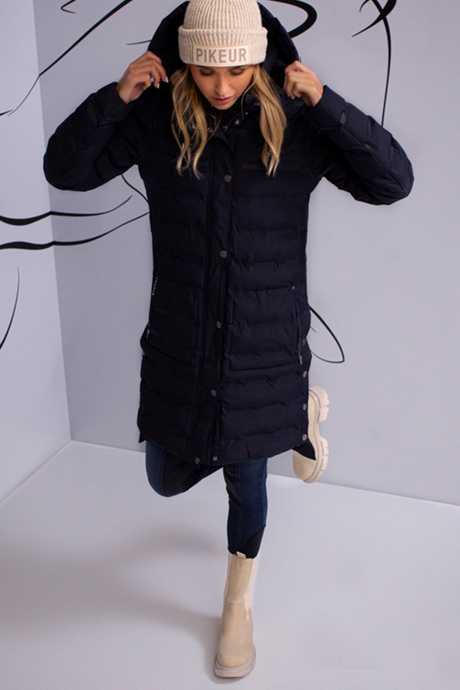 Model shot 1