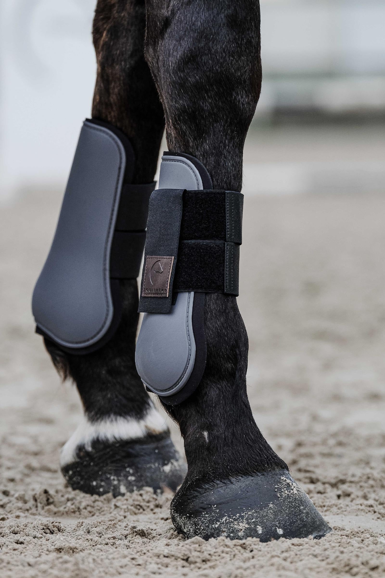 EQUITHÈME Tara Tendon Boots Leg & Hoof Protection