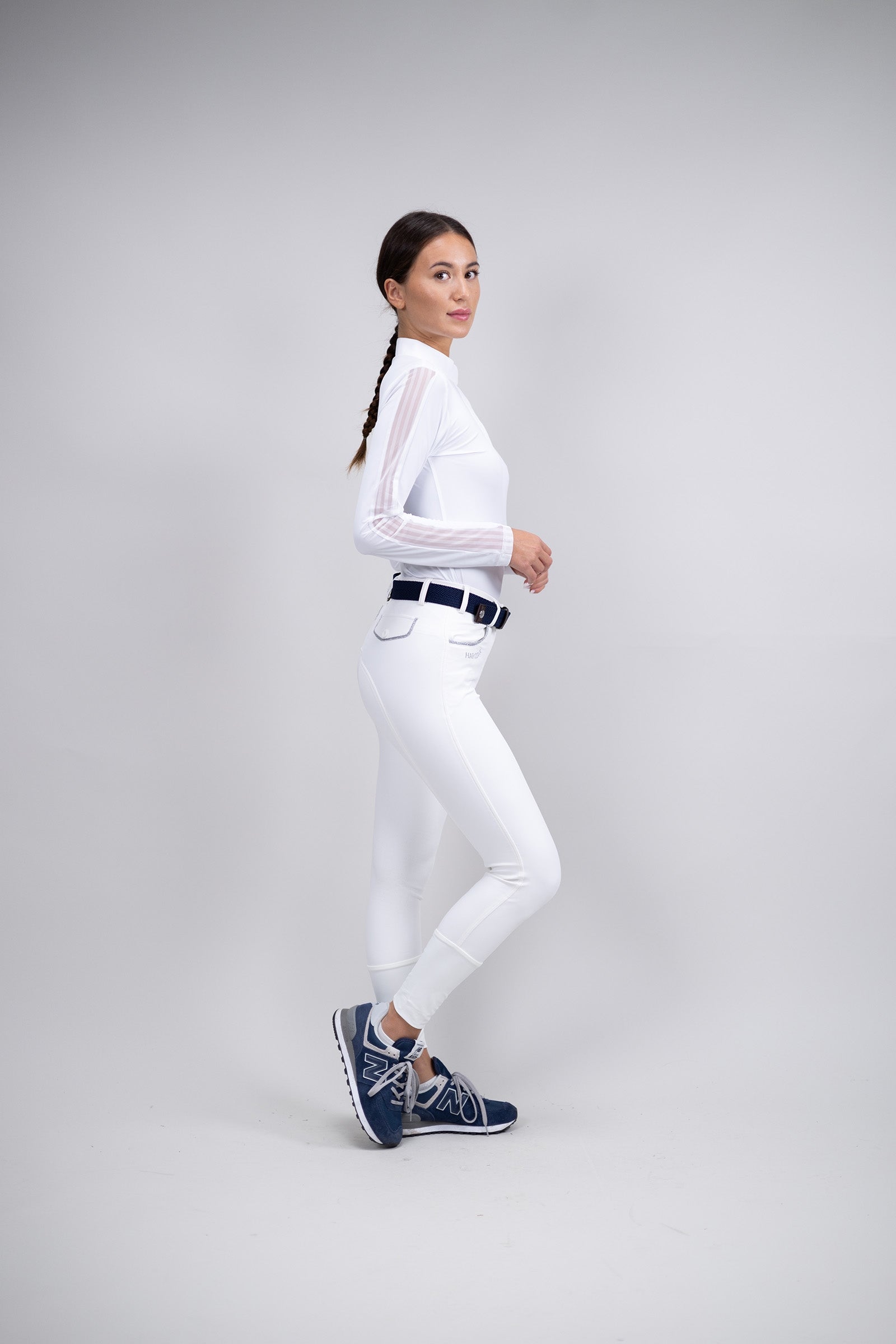 Model shot 6