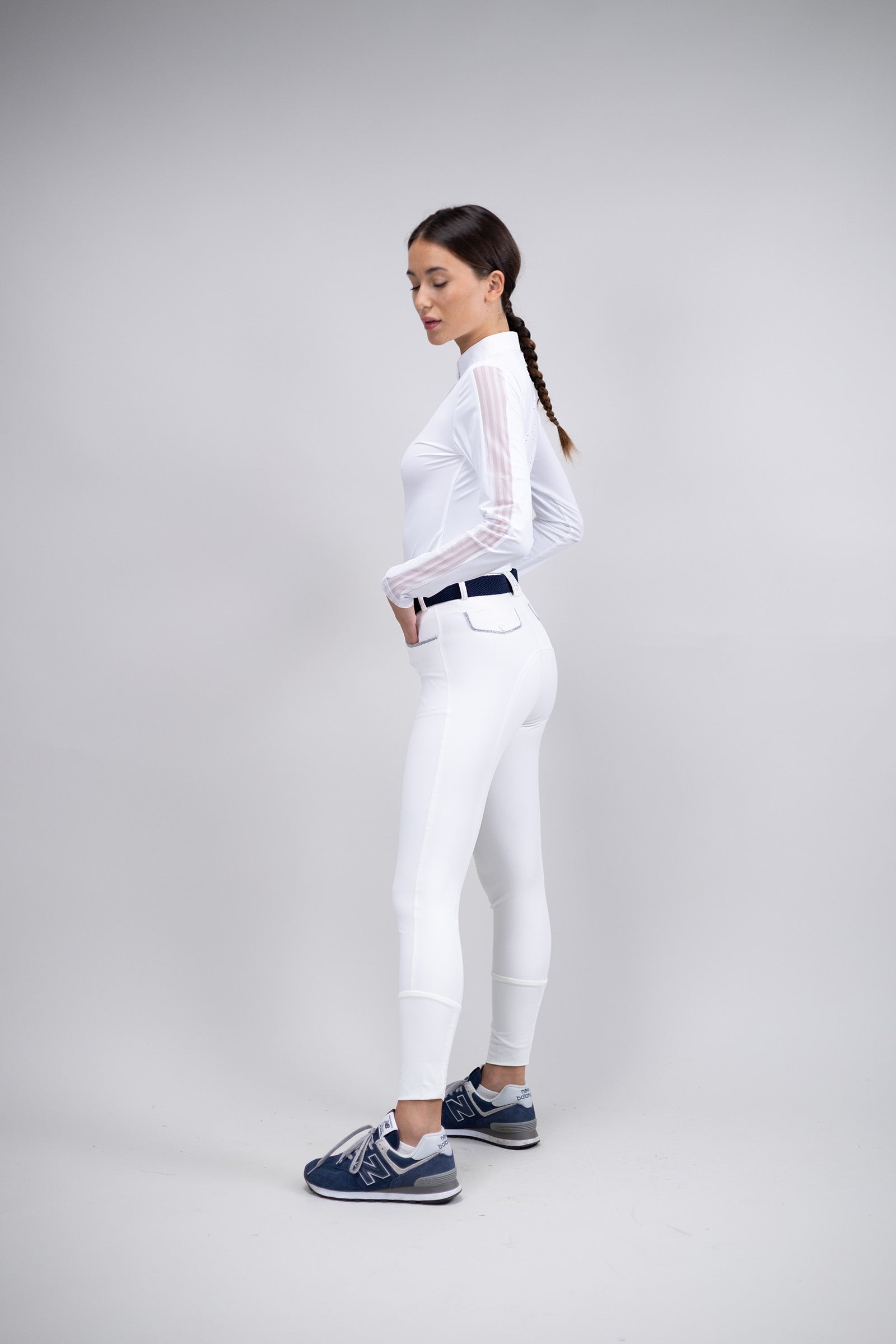 Model shot 7