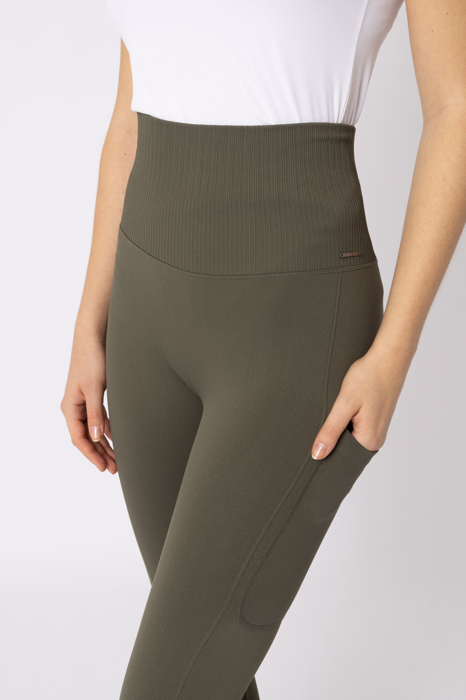 Horze Janine Women's Seamless Full Grip Tights with phone Pocket Womens Breeches