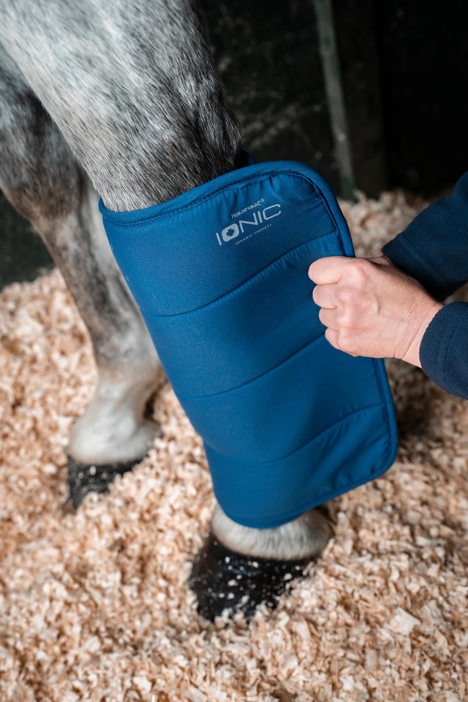 Horseware Ionic bandasjeputer – sett med 2 Leg Protection & Hoof Protection for Horses