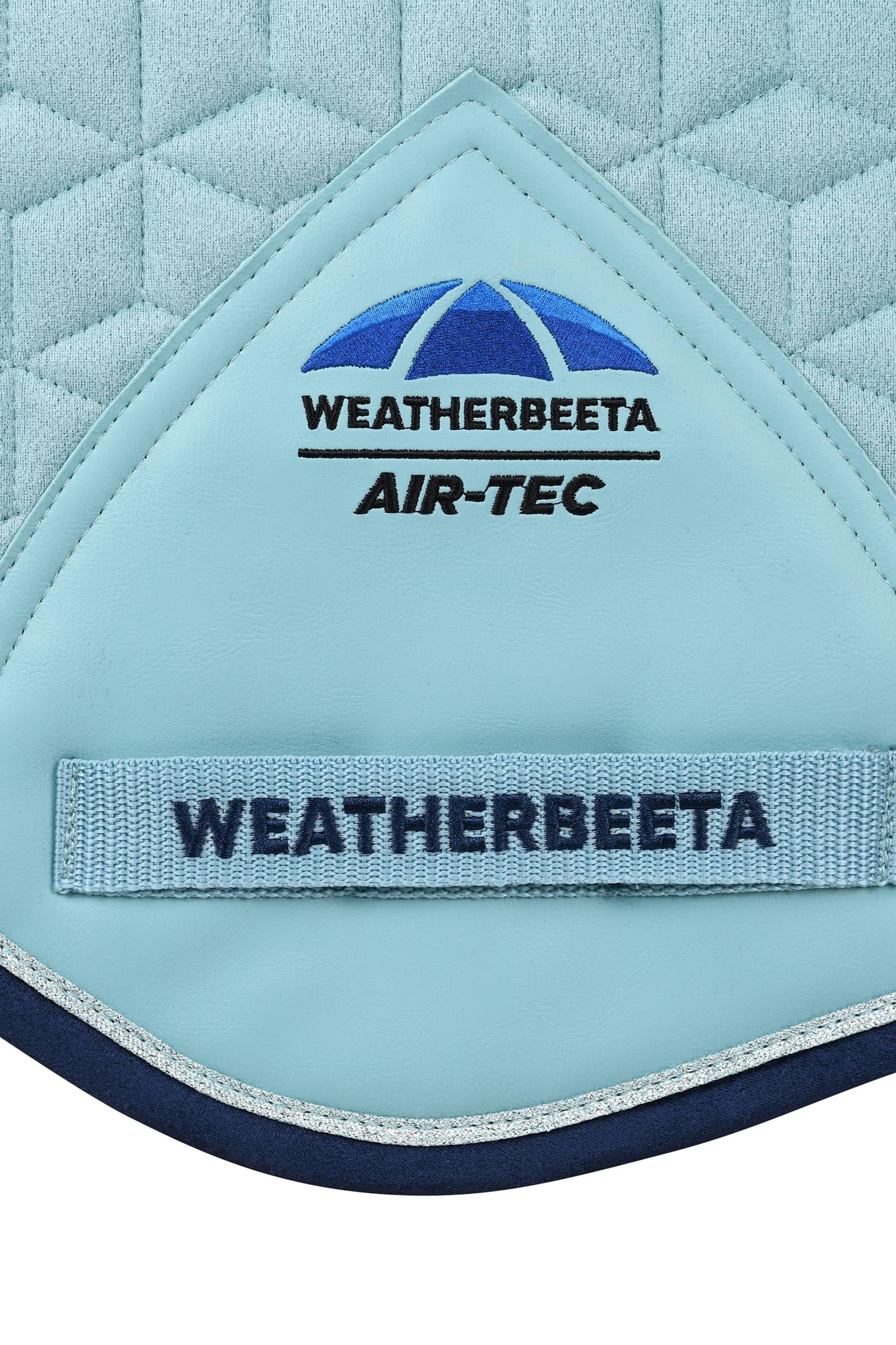 Pack shot 3