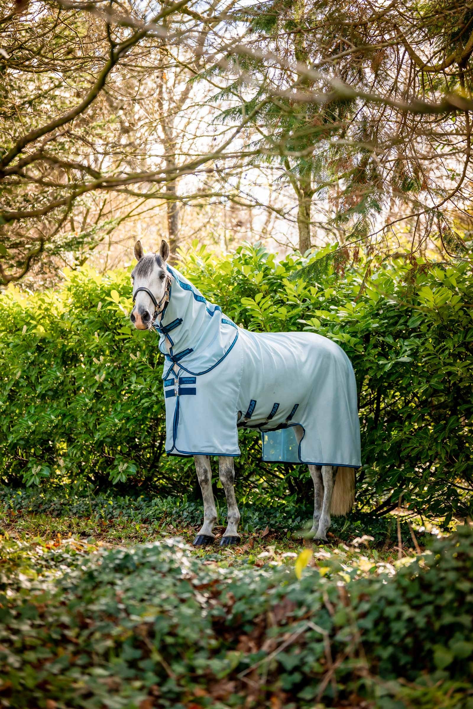 Horseware Amigo Bug Buster fluedekken med avtakbar halsdel Dekken