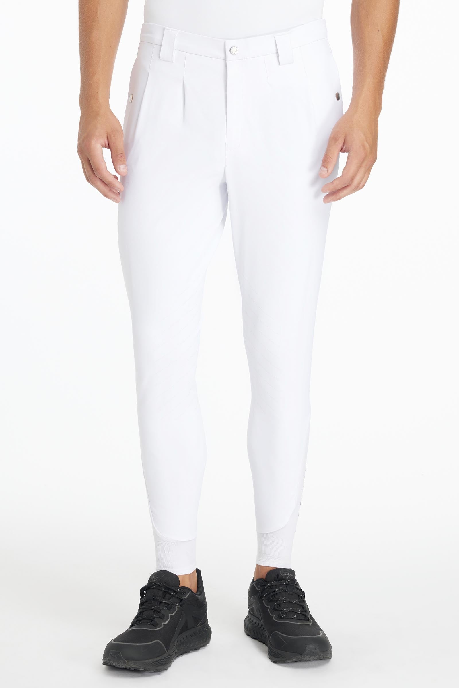 Model shot 2