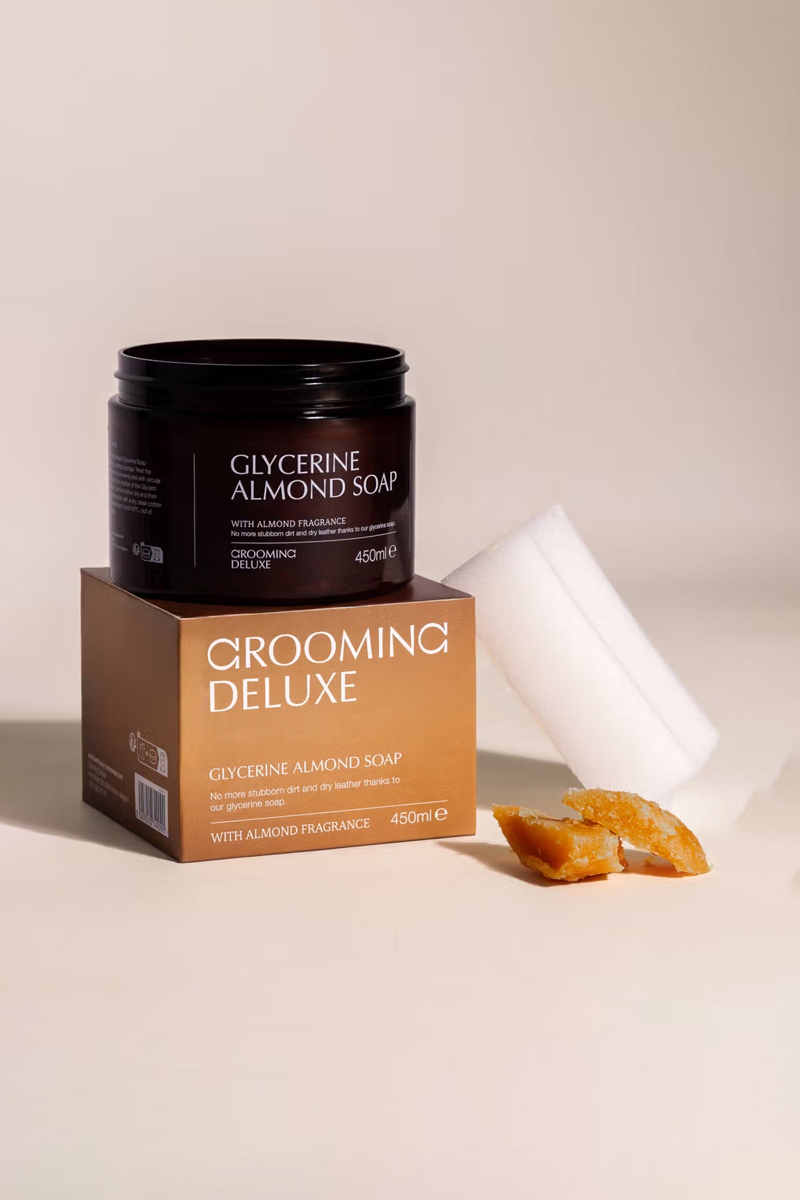 Grooming Deluxe Glycerine Almond Soap, 450 ml Horse Health Care