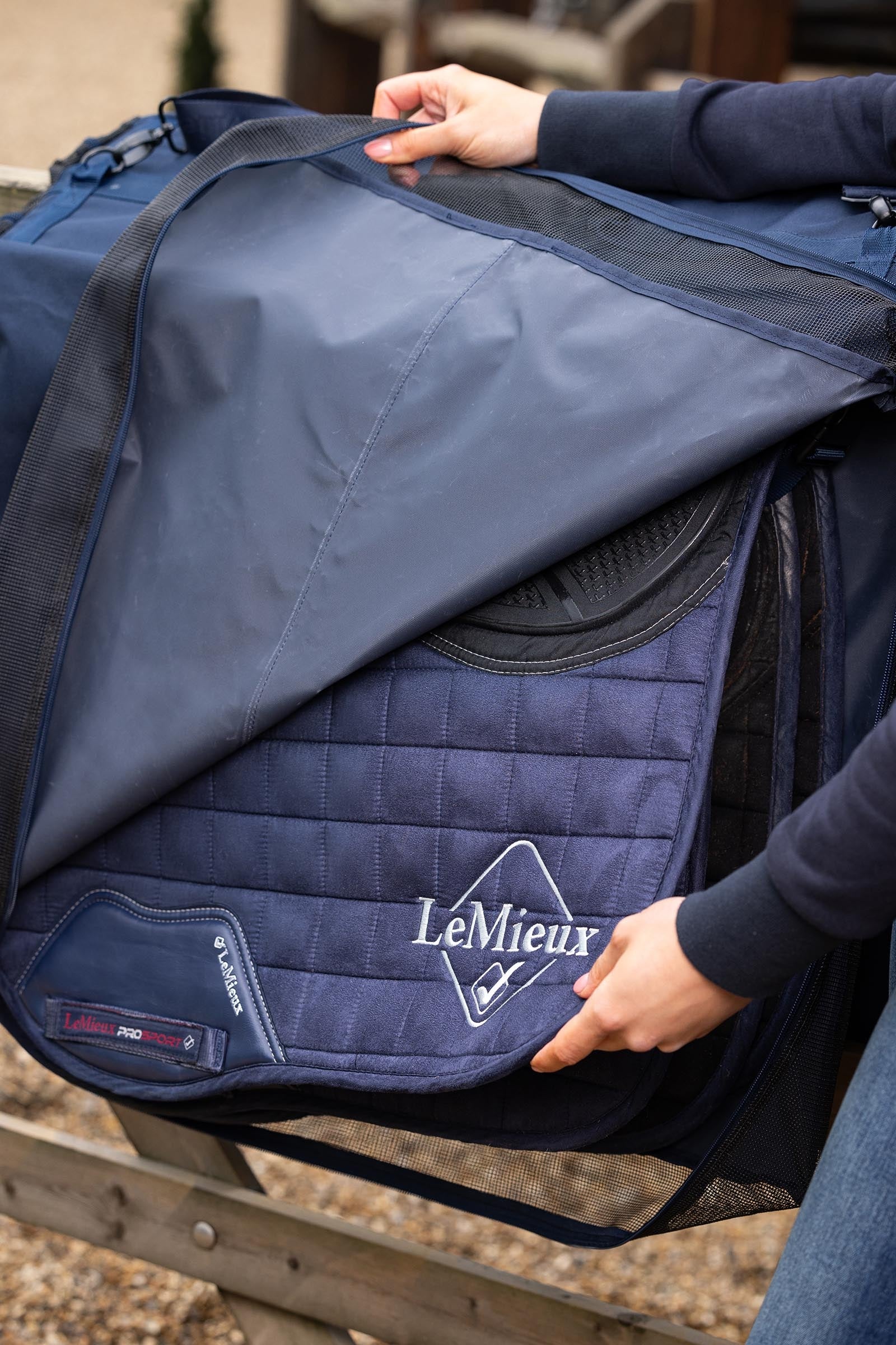 LeMieux Saddle Pad Carry Bag Accessories