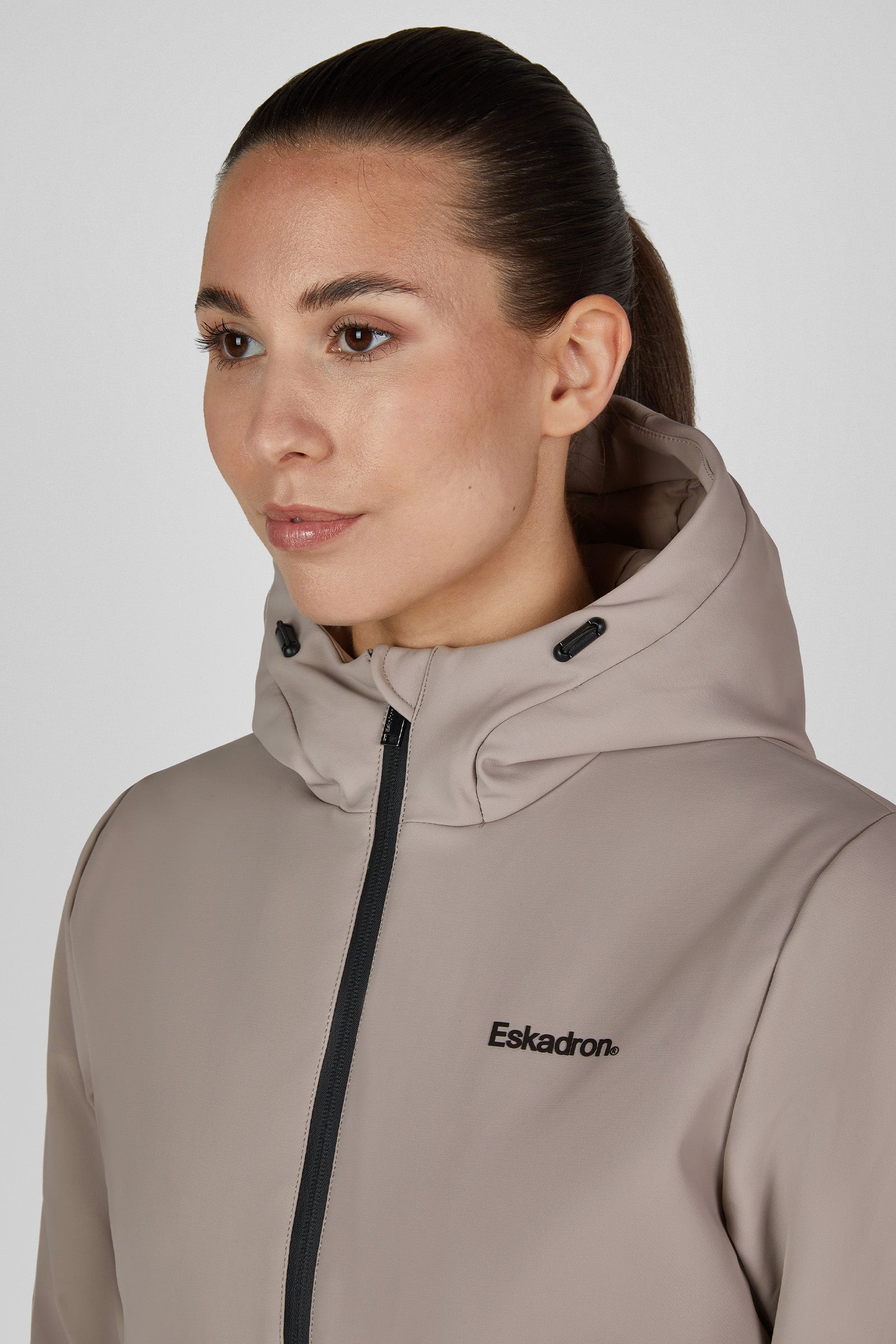 Model shot 1
