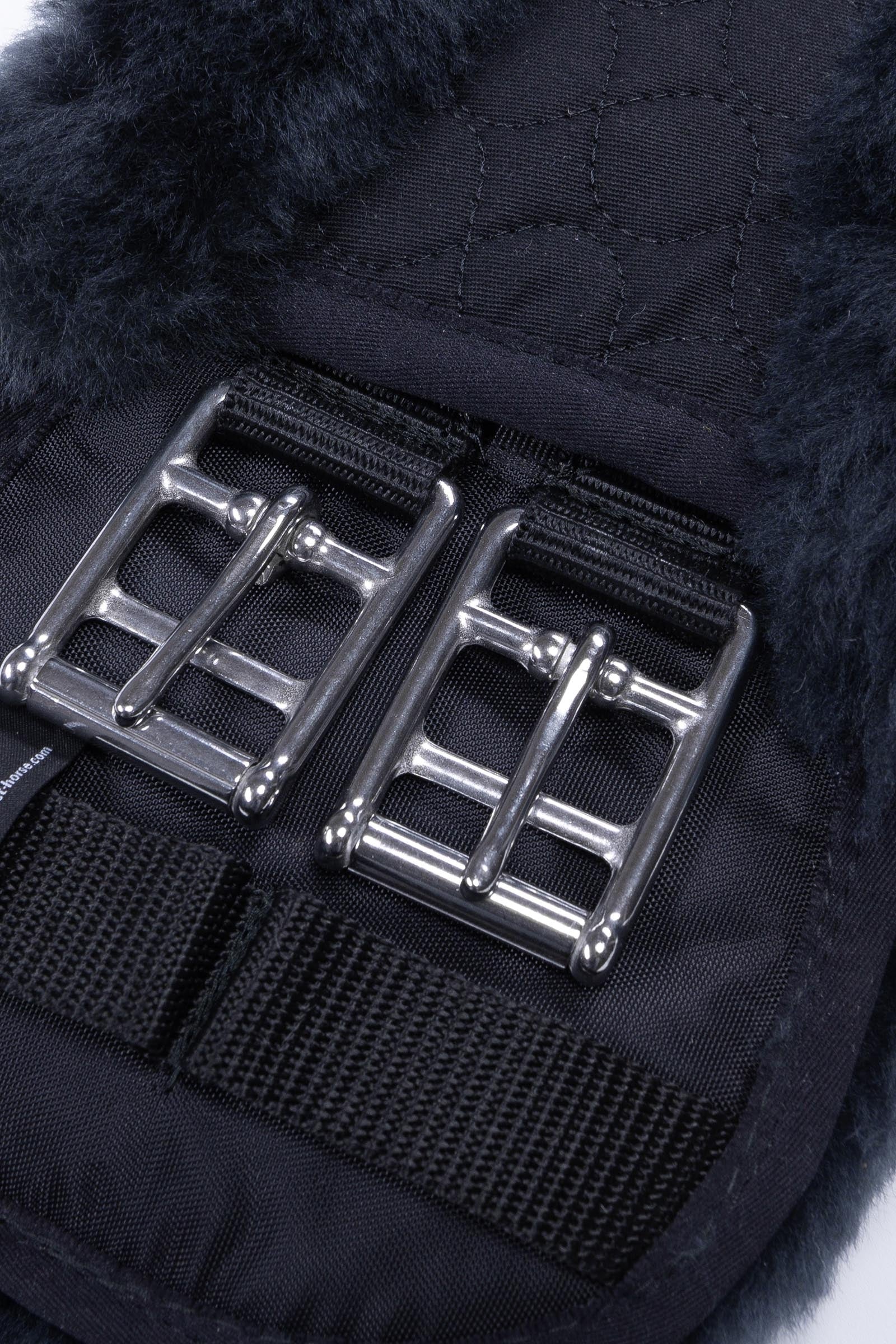 Pack shot 2