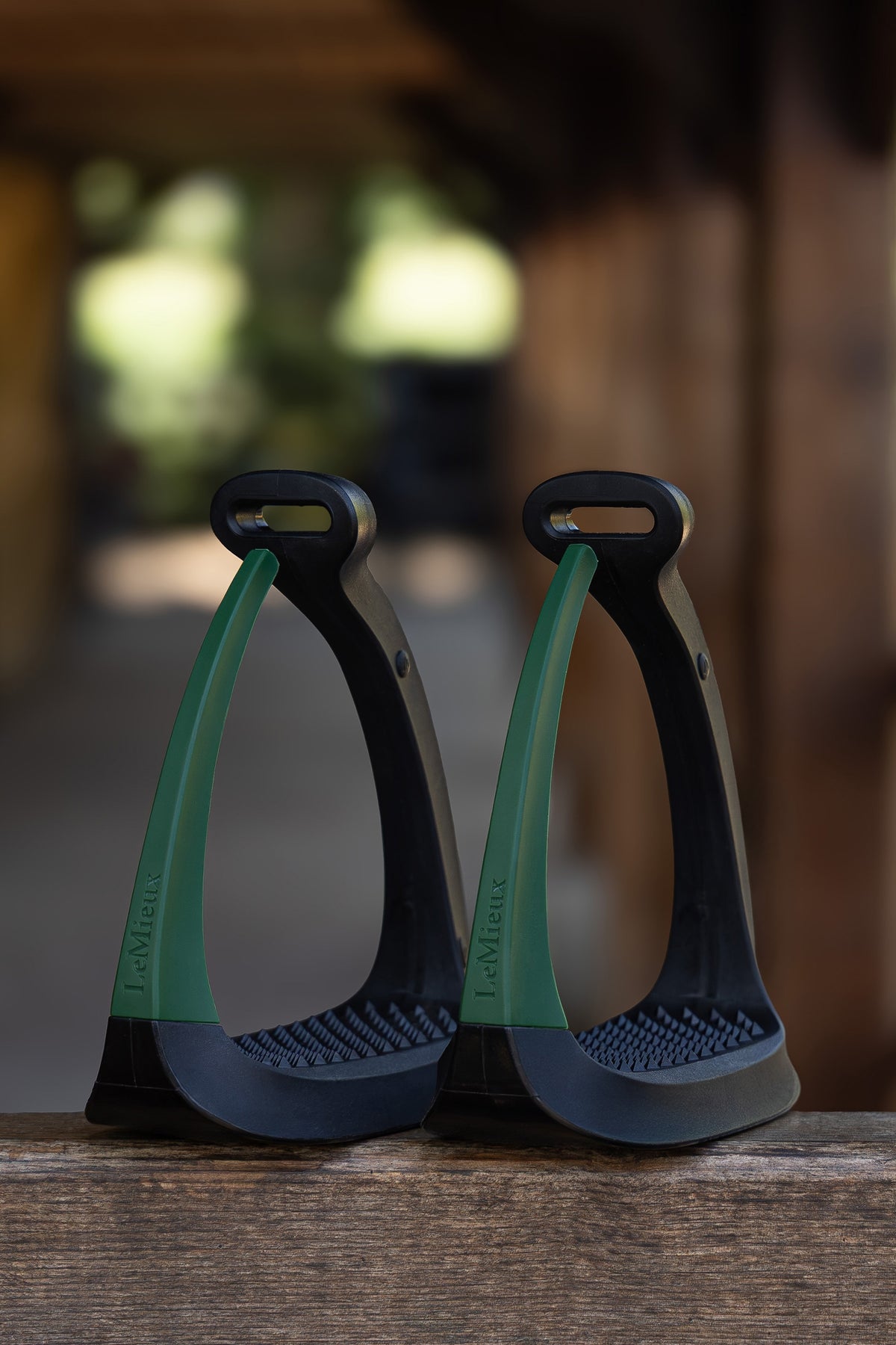 LeMieux VectorFlex Stirrup Arm Saddles, Girths & Stirrups
