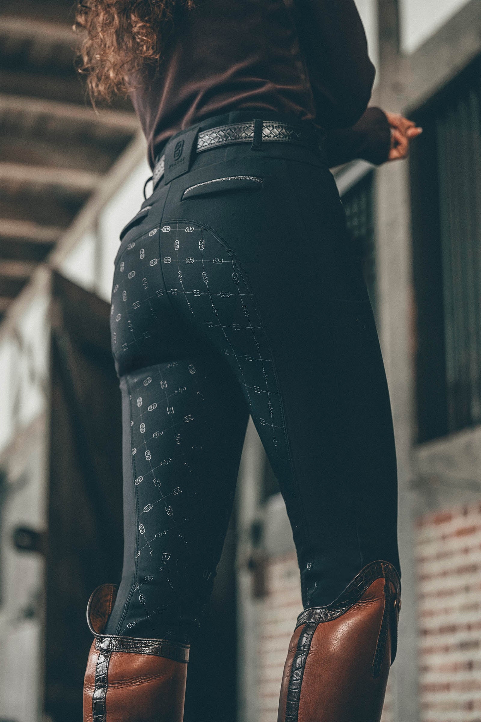 Lifestyle shot 2
