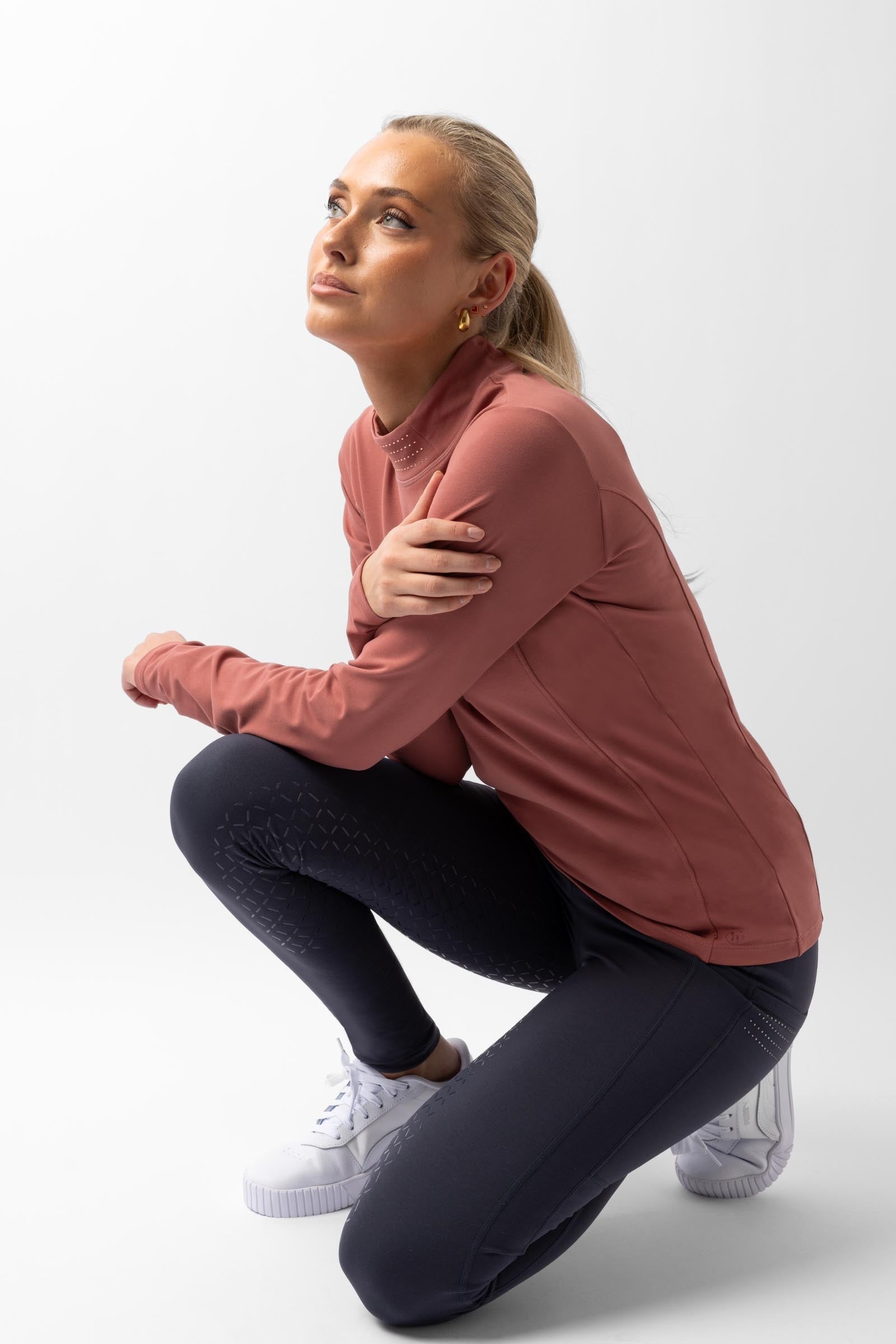 Model shot 5